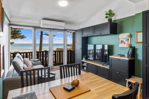 Rawsons Shack Beachfront Unit Suits Single Or Couple - Accommodation Port Hedland 1