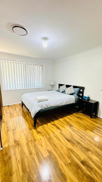 Quiet Family Townhouse In Wollongong CBD - Accommodation Port Hedland 2