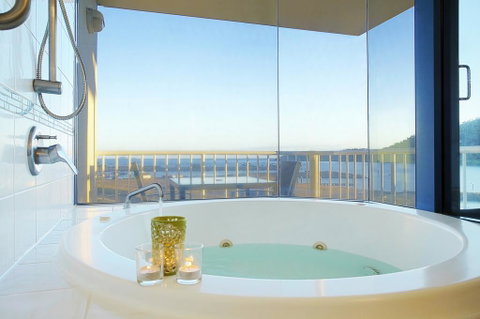 At Whitsunday Vista Holiday Apartments - Accommodation Port Hedland 3