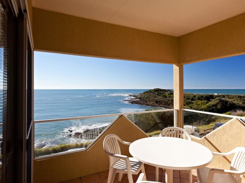 Avalon 4 - Right Across The Road From Convent Beach - Uninterrupted Views - Accommodation Port Hedland 2