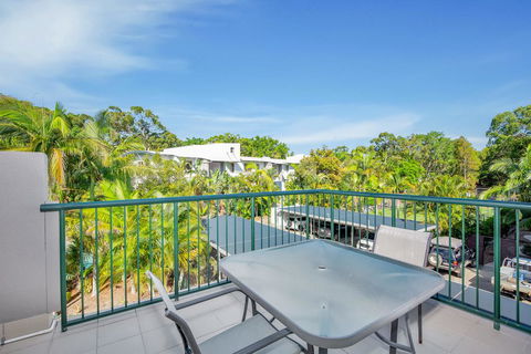 Baden 11 - Rainbow Shores, Couples Beachside Escape, Aircon, Pools - Accommodation Port Hedland 2