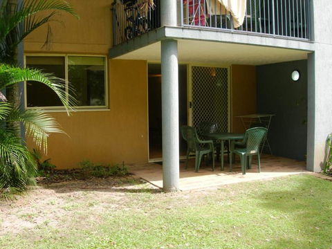 Baden 29 - Rainbow Shores, Air Conditioned, Ground Floor, Walk To Beach, Pool - Accommodation Port Hedland 1