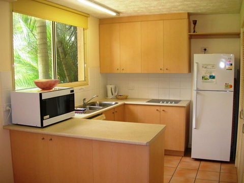 Baden 29 - Rainbow Shores, Air Conditioned, Ground Floor, Walk To Beach, Pool - Accommodation Port Hedland 3