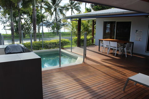 Banfields Retreat - Accommodation Port Hedland 0
