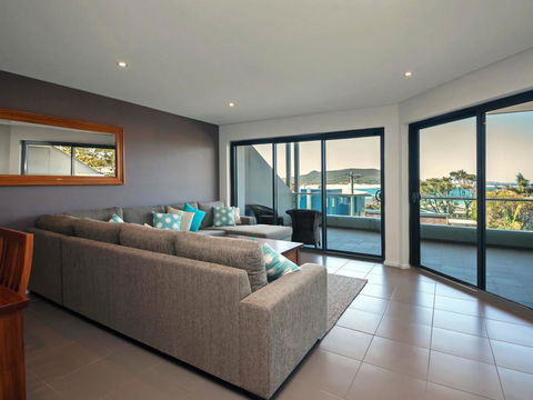 Barefoot Bliss @ Fingal Bay - Accommodation Port Hedland 0