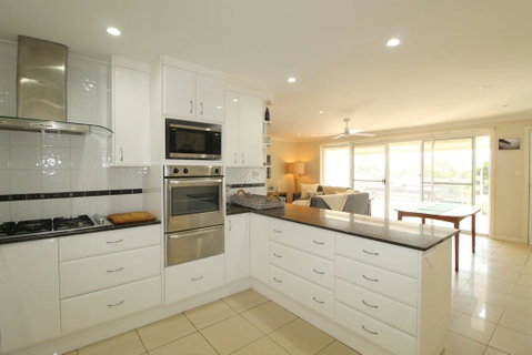 Barefoot, 32 Skyline Crescent, Crescent Head - Accommodation Port Hedland 2