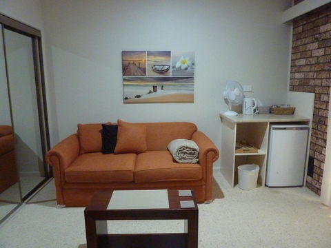 Batemans Bay Manor - Bed And Breakfast - Accommodation Port Hedland 2