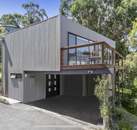Bay Views Lorne - Accommodation Port Hedland