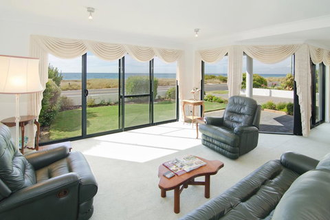 Bayside Beauty - Accommodation Port Hedland 3