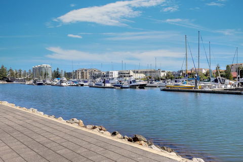 Bayswaterfront Apartments - Accommodation Port Hedland 0