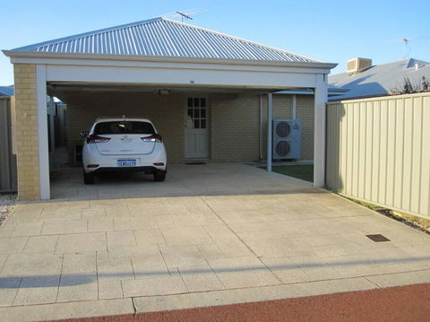 Beach And Golf Hideaway - Accommodation Port Hedland 3