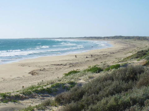 Beach And Golf Hideaway - Accommodation Port Hedland 0