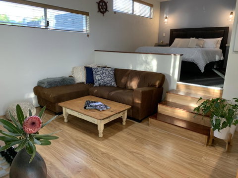 Beach Charm Villa Suite - Accommodation Port Hedland 0