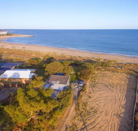 Beach Cottage In The Heart Of Mandurah - Accommodation Port Hedland