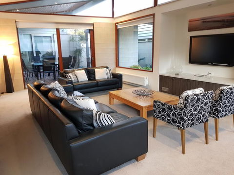 Beach Haven - Accommodation Port Hedland 0