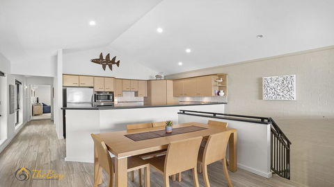 Beach House 72A Marine Drive - Fingal Bay - Accommodation Port Hedland 3