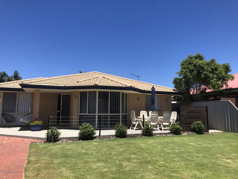 Beach House By The Bay - Accommodation Port Hedland 1