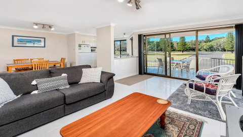 Beach Point - East Ballina - Accommodation Port Hedland 1