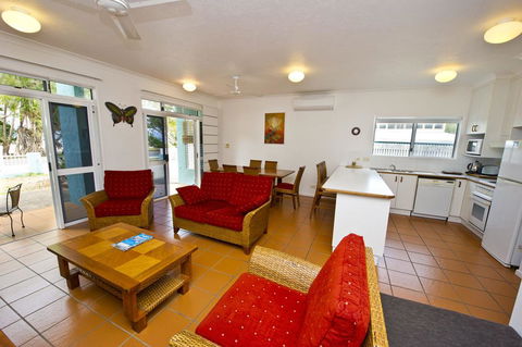 Beachcomber Unit 2 - Accommodation Port Hedland 0