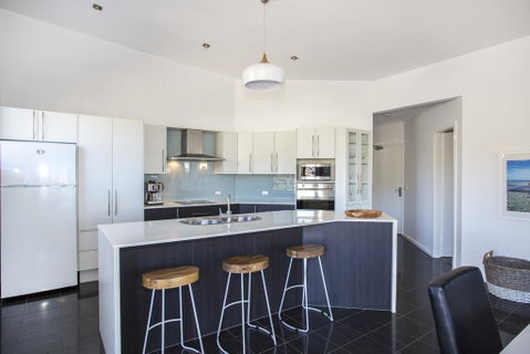 Beachfront Apartment 10 - Accommodation Port Hedland 2