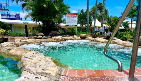 Resort Queen Studio At Alex Beach Resort - Accommodation Port Hedland 1