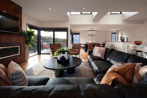 Retreat Lake Daylesford - Free Wifi - Accommodation Port Hedland 2