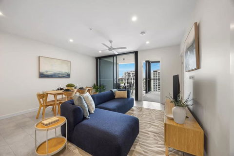 Rivello Apartments - Free Secure Car Park, 6km To City, Ferry Terminal, Eat Street, Rooftop Pool, Sauna, Portside Dinning - Accommodation Port Hedland 2