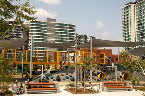 Rivello Apartments - Free Secure Car Park, 6km To City, Ferry Terminal, Eat Street, Rooftop Pool, Sauna, Portside Dinning - Accommodation Port Hedland 3