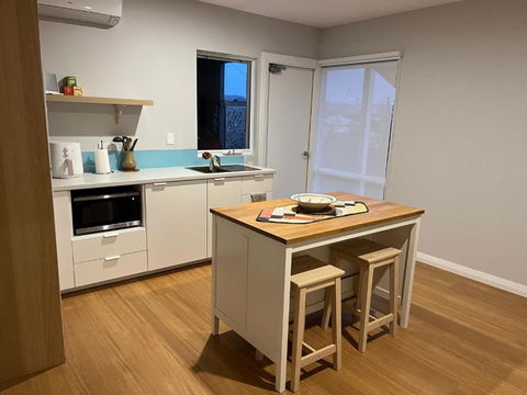 River Studio - Idyllic Location - Accommodation Port Hedland 2