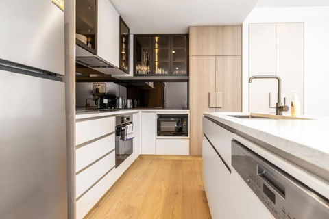 Restful Apt Near ANZAC Park West - Accommodation Port Hedland 3