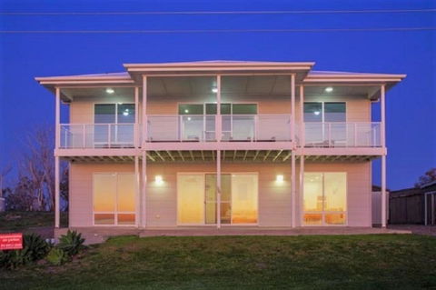 Relax At 36 - Accommodation Port Hedland 0