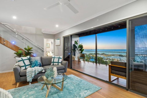 Relax & Daydream At 2 Elementa - Accommodation Port Hedland 1