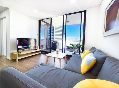 Relaxing 1BR W Pools & SPA, Gym In Olympic Park - Accommodation Port Hedland 3