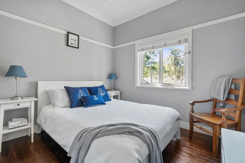 Relaxing Retreat On Earle St, Cremorne Near Attractions - Accommodation Port Hedland 2