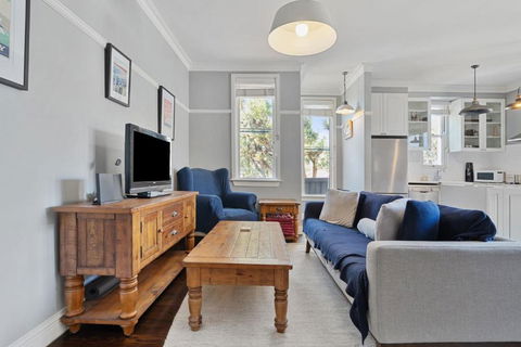 Relaxing Retreat On Earle St, Cremorne Near Attractions - Accommodation Port Hedland 1