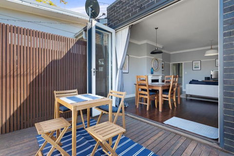 Relaxing Retreat On Earle St, Cremorne Near Attractions - Accommodation Port Hedland 0