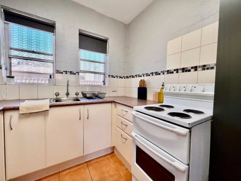 Renovated Corporate Apartment - Accommodation Port Hedland 2