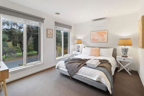 Retreat On Gairloch I Geelong River Hideaway - Accommodation Port Hedland 3
