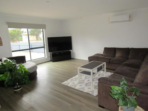Retreat On Talbot - Accommodation Port Hedland 3