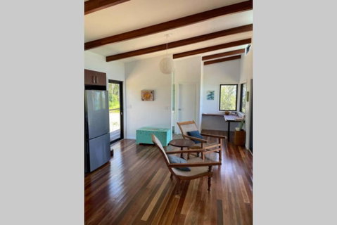 Ridge Cabin - Stunning Views - 5km From Neighbours - Accommodation Port Hedland 2