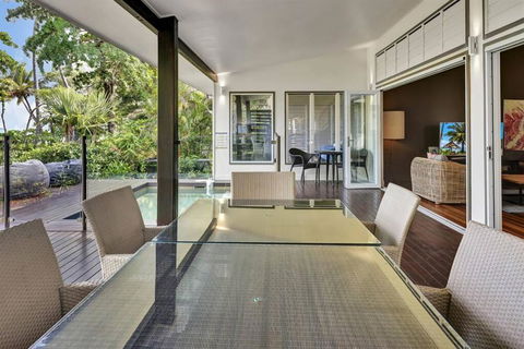 Ripples On The Beach - Beachfront Mission Beach - Accommodation Port Hedland 2