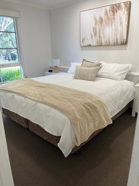 River Frontage Unit Moama - Accommodation Port Hedland 1