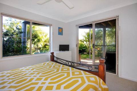 Riverside Views Hawks Nest - Accommodation Port Hedland 2