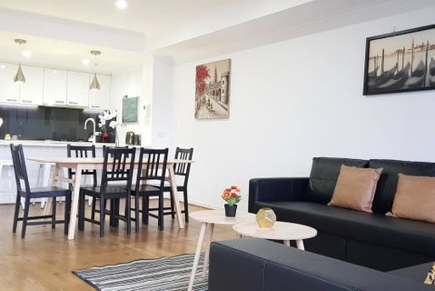 RiverView Spacious 3BR2Bath2Car WifiPoolGym Crown - Accommodation Port Hedland 2