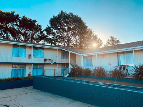 Redhill Cooma Motor Inn - Accommodation Port Hedland 0