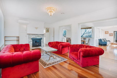 Restful Canberra Retreat In Spacious Terrace Home - Accommodation Port Hedland 0