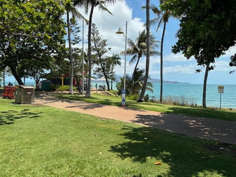 Residential Two-bedroom Unit On The Strand, Self-check In, Wi-fi - Accommodation Port Hedland 1