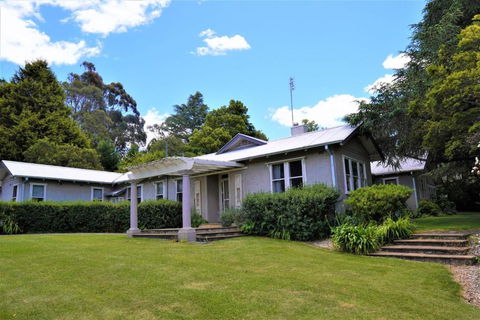 Robin Hill Manor - Accommodation Port Hedland 0