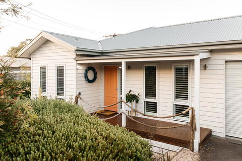 Romantic Retreat In Mornington Peninsula Heartland - Accommodation Port Hedland 1