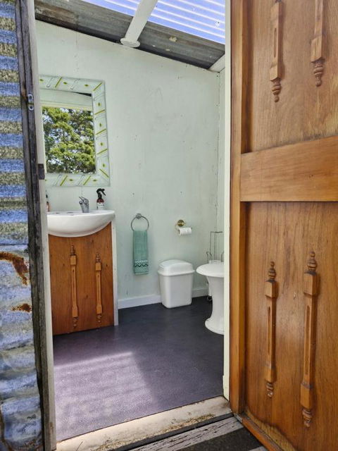 Romantic Stay By Historic Church On Wine Route - Accommodation Port Hedland 3